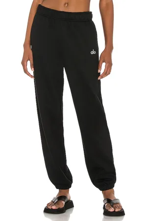 alo Accolade Sweatpant in - . Size L (also in M, S, XS).