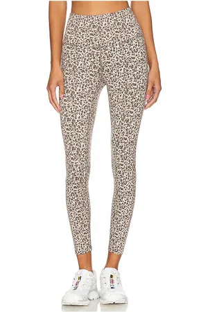 Varley Move High Legging in - Neutral. Size L (also in XL/1X).
