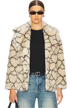 Jakke Rita Coat in - Cream. Size L (also in S).