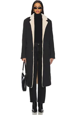Still Here Sherpa Dimes Coat in - Black. Size L (also in M, S, XS).