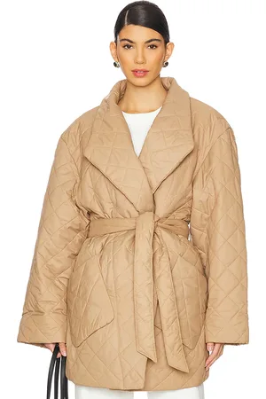 LaMarque Verica Jacket in - Beige. Size M/L (also in XS/S).