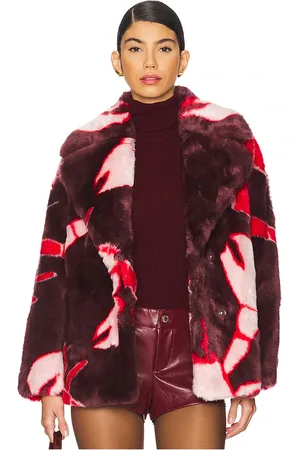 Jakke Rita Coat in - Burgundy. Size S (also in XS).