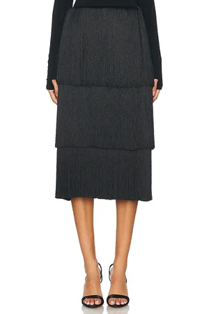 SELEZZA Vibia Midi Skirt in - Black. Size M (also in S, XS).