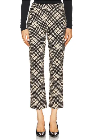 Sanctuary Carnaby Kick Crop Pant in - Cream.Black. Size L (also in S, XL, XS, XXL, XXS).