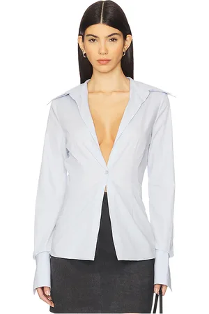 LAQUAN SMITH Fitted Button Down in - Baby Blue. Size L (also in M, XS).