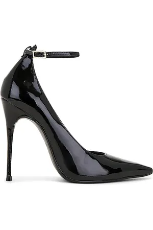 House of Harlow X REVOLVE Coppola Pump in - . Size 6.5 (also in 7, 7.5).