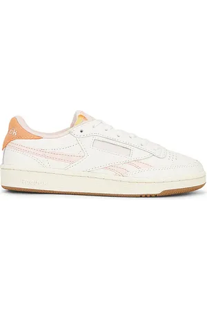 Reebok Club C Revenge Vintage Sneaker in - Peach. Size 10 (also in 5.5, 6, 6.5, 7, 7.5, 8, 8.5, 9, 9.5).