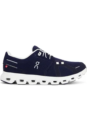 On Running Cloud 6 Sneakers in - Black. Size 10 (also in 10.5, 11, 11.5, 12, 12.5, 13, 7, 7.5, 8, 8.5, 9, 9.5).
