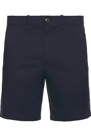 Original Penguin 8 Chino Short in - Navy. Size 30 (also in 32, 34).