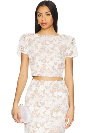 ELLIATT Vonni Top in - White. Size L (also in M, S, XL, XS).