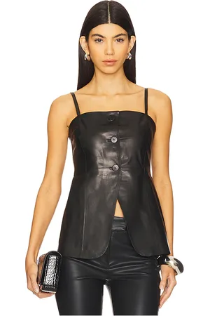 LaMarque Milana Top in - . Size L (also in M, S, XS).