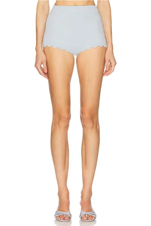 Helsa Elvira Shorts in - Baby Blue. Size L (also in M, XL).