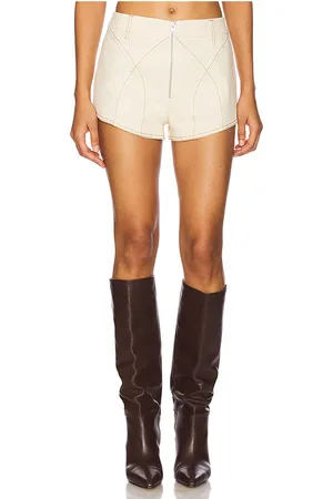 BY.DYLN Brixton Shorts in - Beige. Size M (also in S, XL).