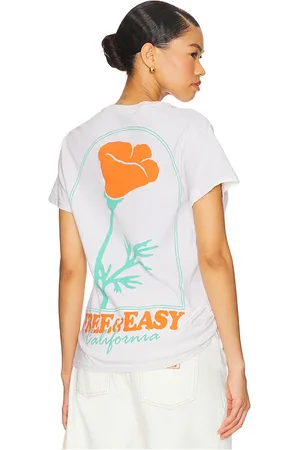 Free & Easy Superbloom Tee in - White. Size L (also in M, S, XL/1X).