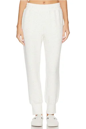 Varley The Slim Cuff Sweatpant in - Ivory. Size L (also in XL).