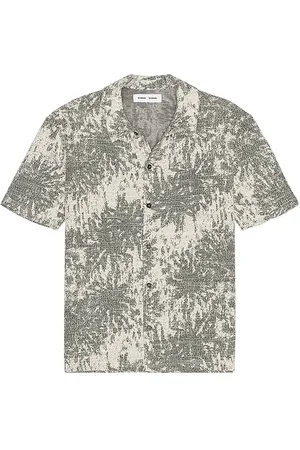Samsøe Samsøe Sakvist Shirt in - Grey. Size M (also in S, XL/1X).