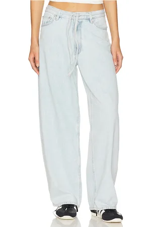 Samsøe Samsøe Saharper Belt Jeans in - Blue. Size 24 (also in 25, 26, 27, 28, 29, 30).