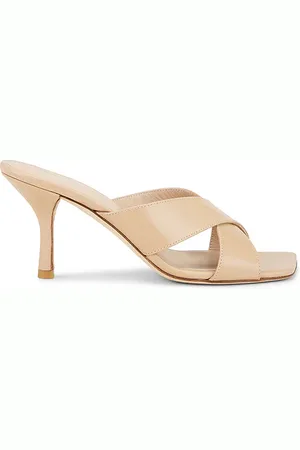 Stuart Weitzman Dayna Slide 75 in - Beige. Size 10 (also in 11, 5, 6, 6.5, 7, 7.5, 8, 8.5, 9, 9.5).
