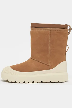 UGG Classic Short Weather Hybrid homem Botas bege tamanho 44 Calçado