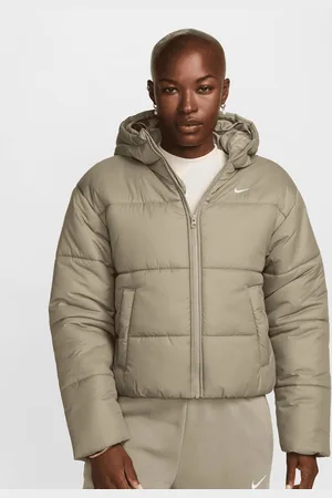 Nike Sportswear Therma-FIT Classic Puffer mulheres Casacos puffer bege tamanho S Vestuário