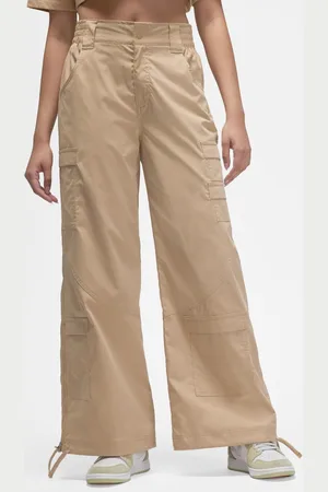 Jordan Chicago Pants mulheres Calças de treino bege tamanho M Vestuário
