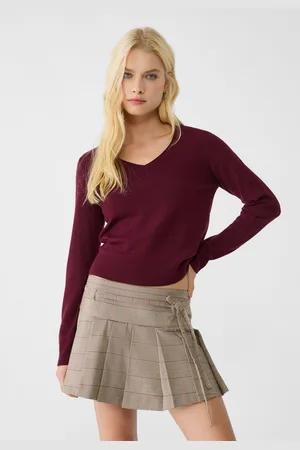 Stradivarius Camisola básica de malha com decote em bico M