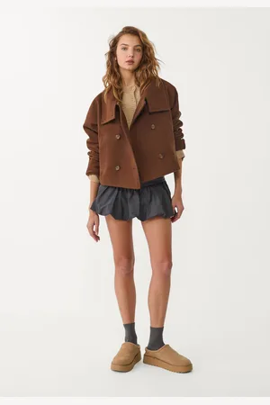 Stradivarius Sobretudo curto cruzado de gola alta S