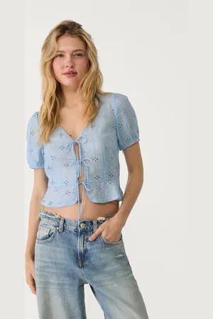 Stradivarius Blusa fluida com nós bordada L