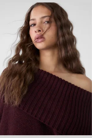 Stradivarius Sweater de malha com ombros descobertos L