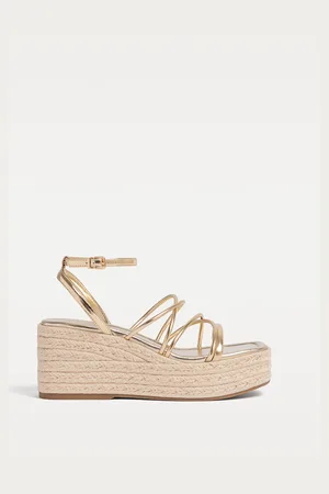 Stradivarius Cunhas de juta com plataforma 39