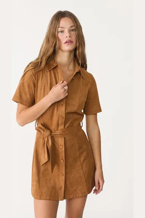 Stradivarius Vestido camiseiro curto de efeito de camurça XL