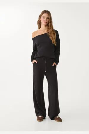 Stradivarius Calças palazzo de tato suave M