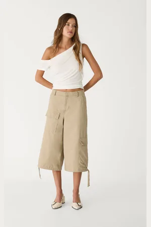 Stradivarius Bermuda oversize cargo 42