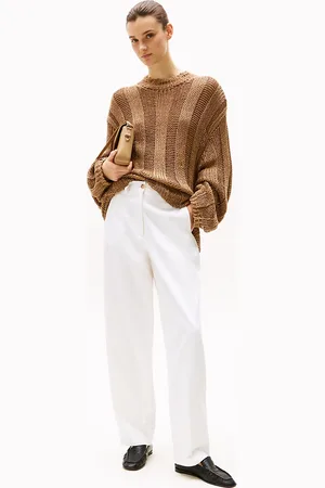 Tommy Hilfiger Relaxed Straight Leg Chinos