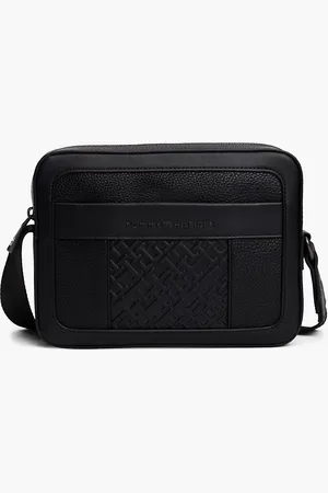 Tommy Hilfiger TH Monogram Pebble Grain Reporter Bag