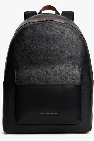 Tommy Hilfiger Casual Leather Metal Logo Backpack