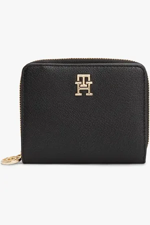 Tommy Hilfiger TH Monogram Plaque Wallet