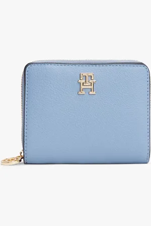 Tommy Hilfiger TH Monogram Plaque Wallet