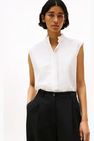 Tommy Hilfiger Seersucker Ruffle Sleeveless Shirt